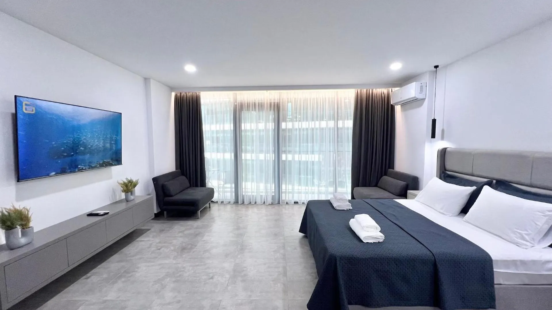 Modern Apartments On The Seacoast, Batumi View