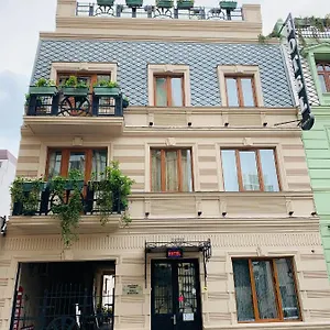 Brighton Hotel
